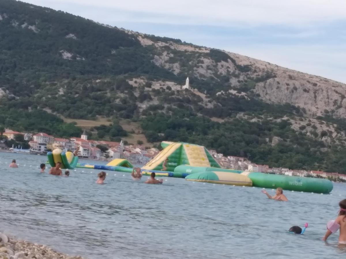 Apartmani Baska S Pogledom Na More Luaran gambar